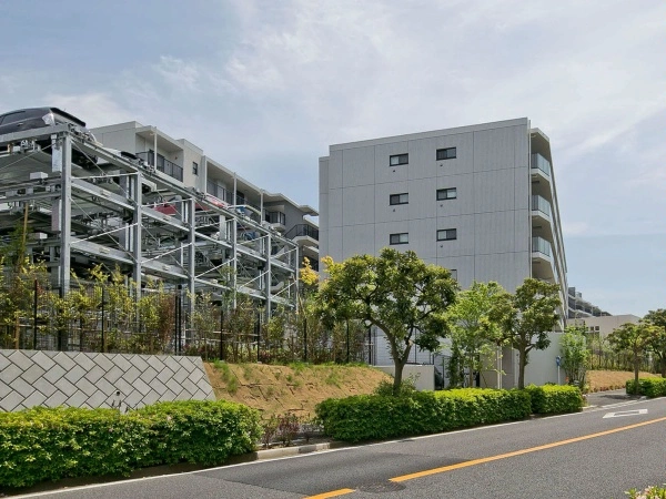 レーベン横浜汐見台ソラノテ
