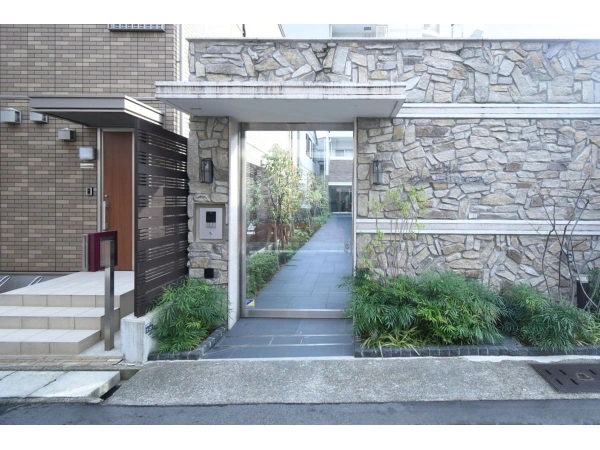 リベール神戸本山