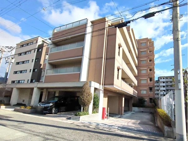 ユニ・アルス甲南山手プレジオ