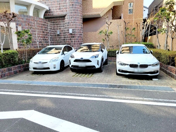 ドルフ伊丹グレスティーロ