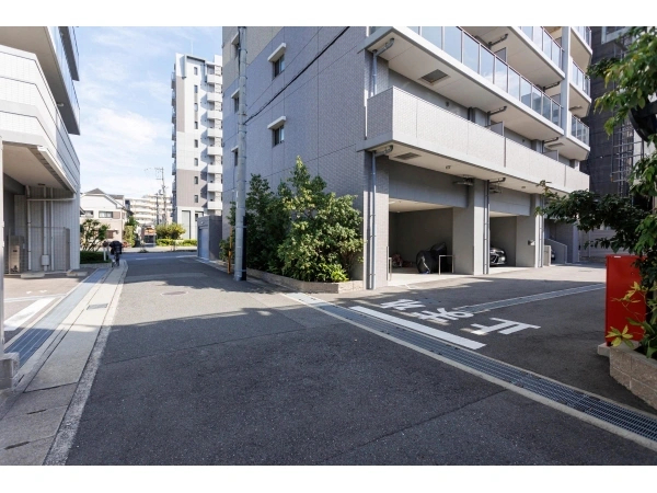 プレサンスロジェ伊丹郷町宮ノ前