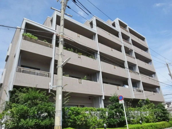 グランドメゾン豊中長興寺
