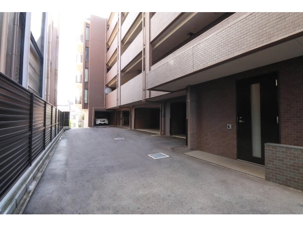 エヌヴィ六甲森後町