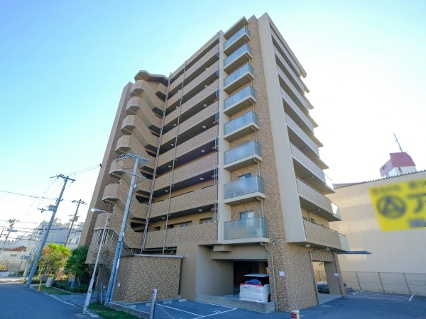 ロイヤルアーク相川