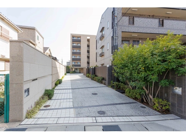 ジオ西宮北口長田町