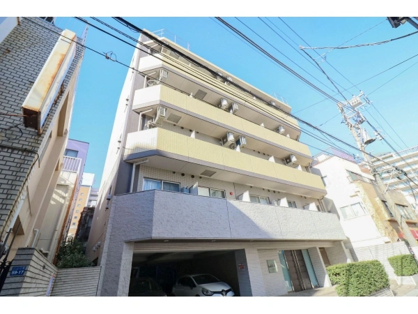 ガーラ大山駅前