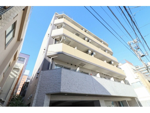 ガーラ大山駅前