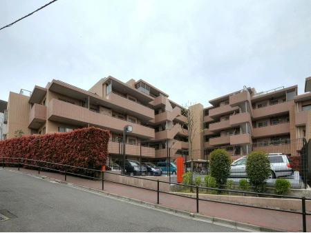 ルピナス赤塚ツインズガーデン壱番館