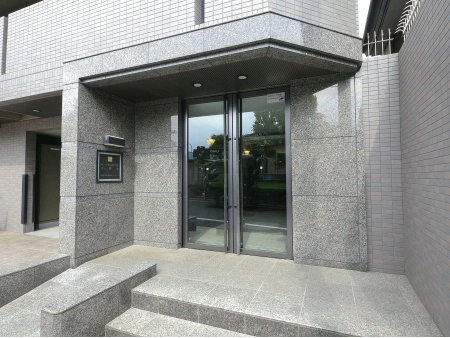 ルーブル小竹向原弐番館