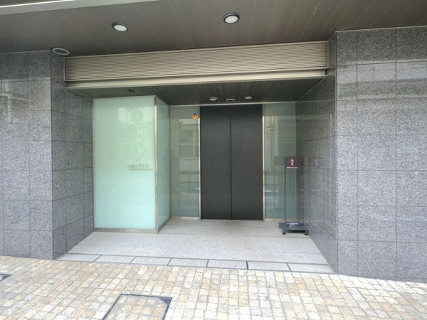 イニシア板橋区役所前
