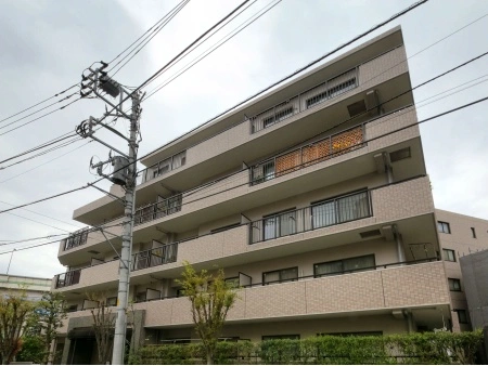 アメニクスメゾンエクレーレ志村三丁目