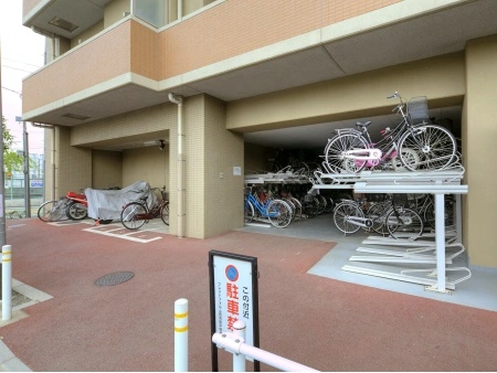 クレストフォルム西高島平