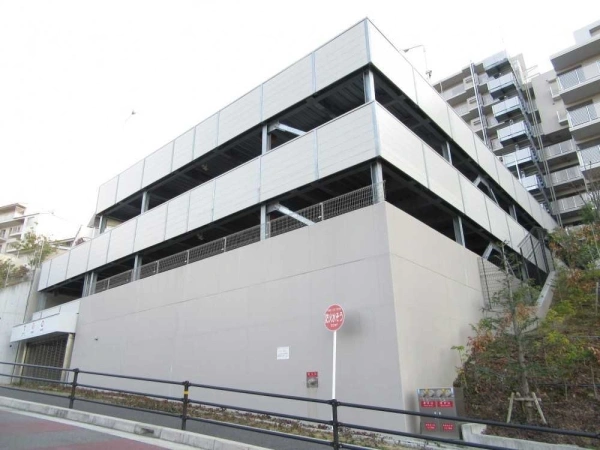 千里桃山台ヒルサイドテラス