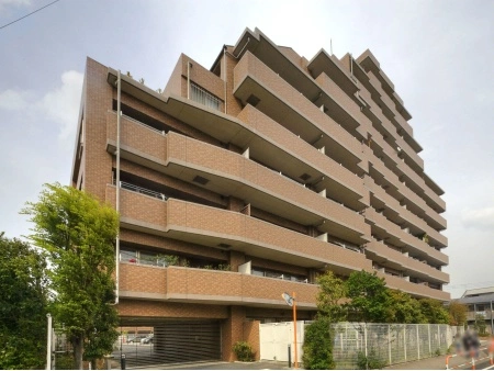 グローリオ西新井