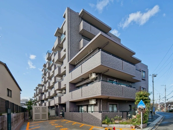 レーベンハイム和光ヒルズ参番館