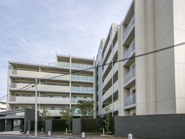 ライオンズ鳩ヶ谷マークレジデンス