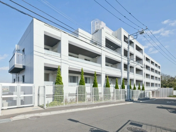 プレミスト上大岡