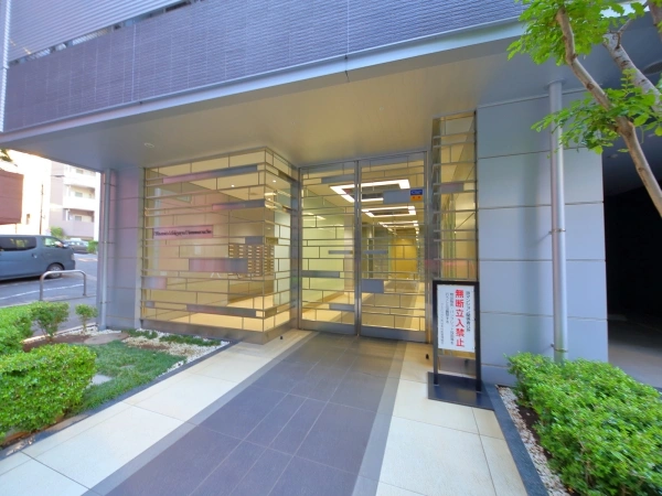 フェニックス市谷本村町
