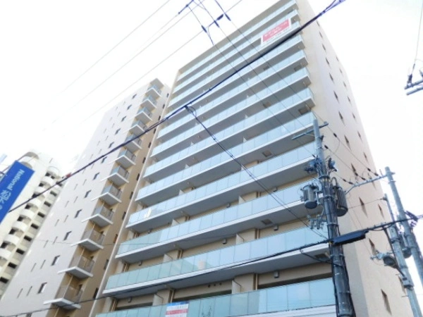 ブランズ城東中央