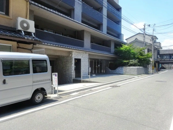 サンマンションドゥーシェ室町冷泉町
