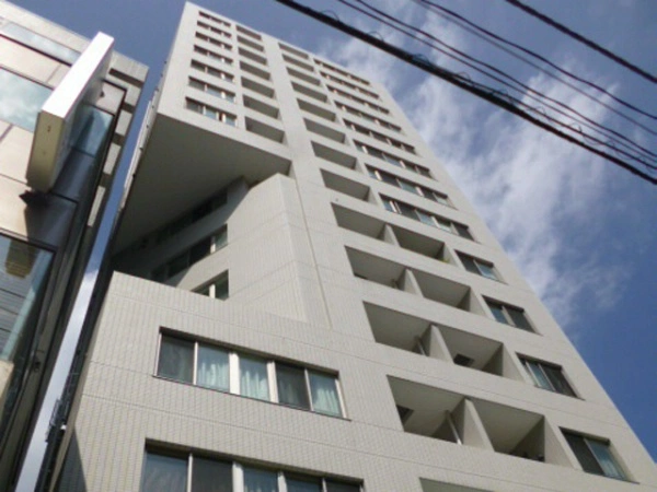オープンレジデンシア南青山骨董通り