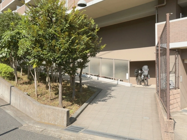 リステージ新杉田