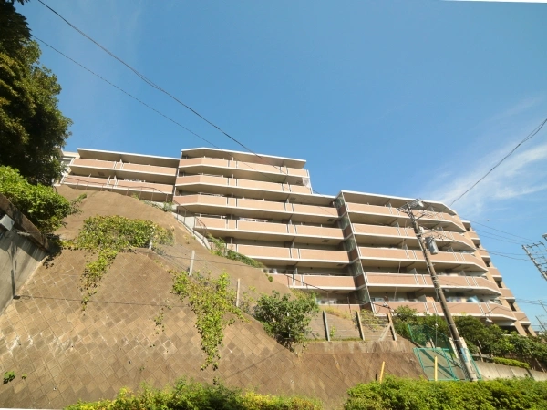 リステージ新杉田