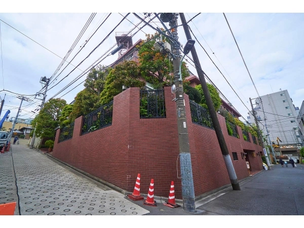 ドムス南麻布 東館