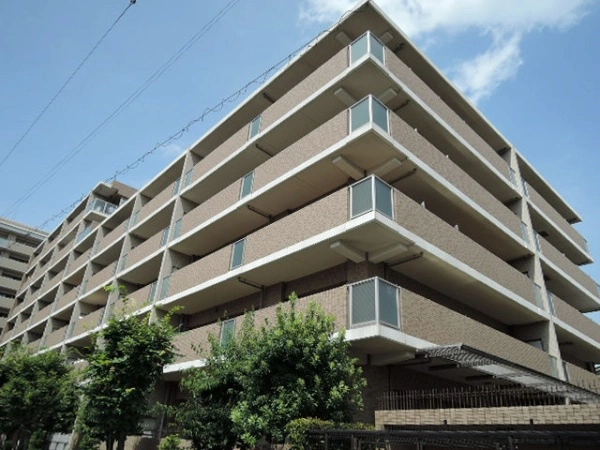 クラルテ高槻北園町