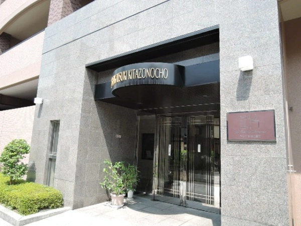セレブ高槻北園町