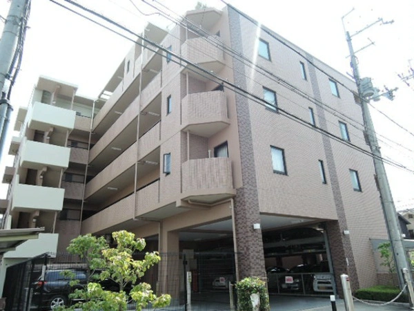 セレブ高槻北園町