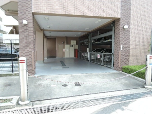 セレブ高槻北園町