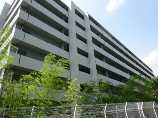 サンメゾン新千里北町ELDO