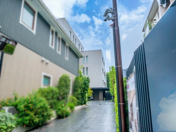 ウエリス市谷加賀町