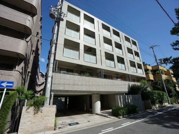 サクレセーヌ夙川