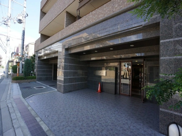 ネバーランド夙川香櫨園セルサス