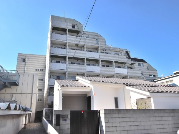 アゼスト千鳥町