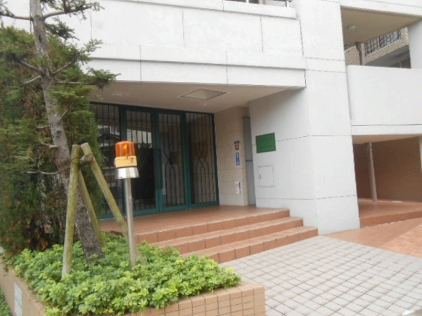 グランプレイズ宝塚南口