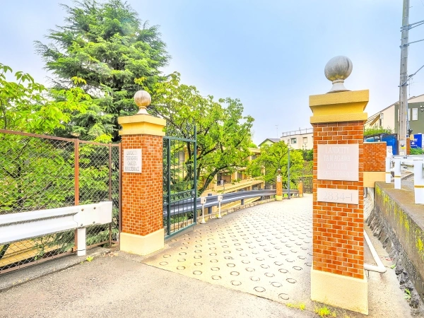 ランドシティ玉川学園ロイヤルテラス