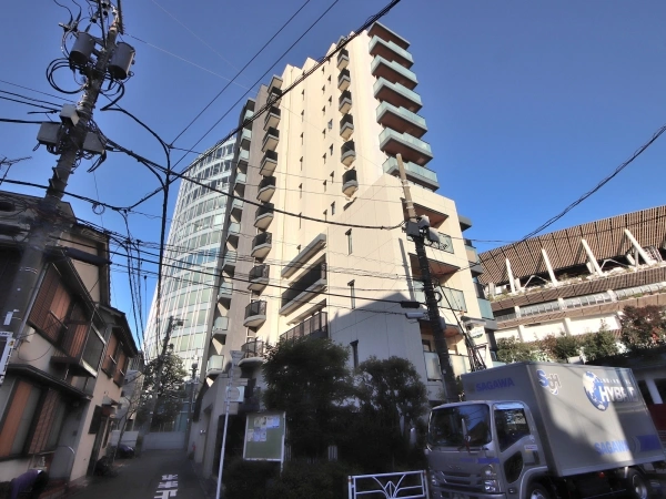シャリエ神宮外苑