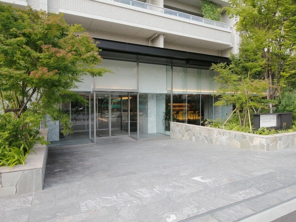 ライオンズ港北ニュータウンローレルコート
