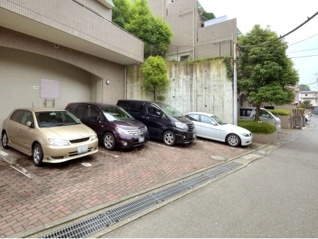 バースシティ溝の口