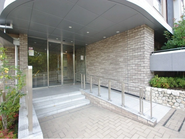 ジオ苦楽園桜町　