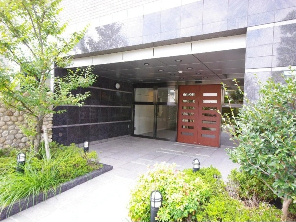 ブランズ苦楽園