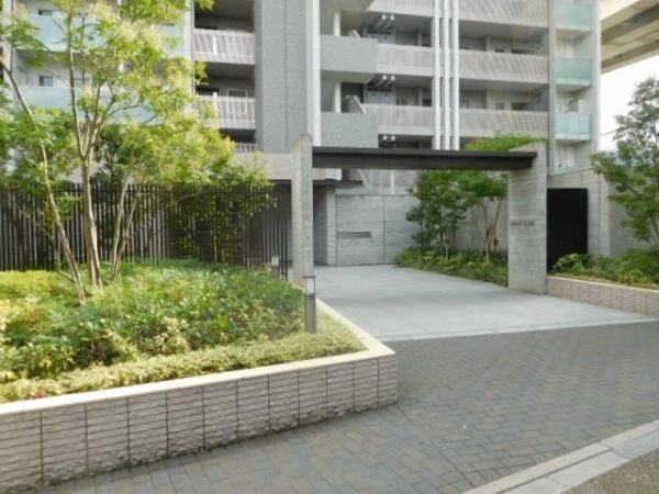 アトレ綾瀬