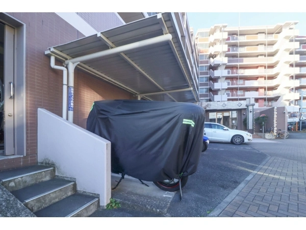 サンクレイドル相模原淵野辺 バイク置き場