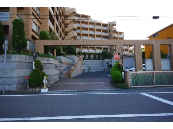 甲陽園南シティハウス　