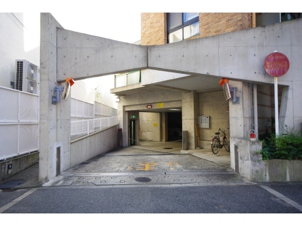 パレシェール苦楽園口北夙川通り　　　