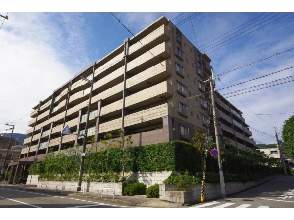 ライオンズマンション苦楽園