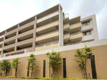 ライオンズヴィアーレ横浜ベイ壱番館
